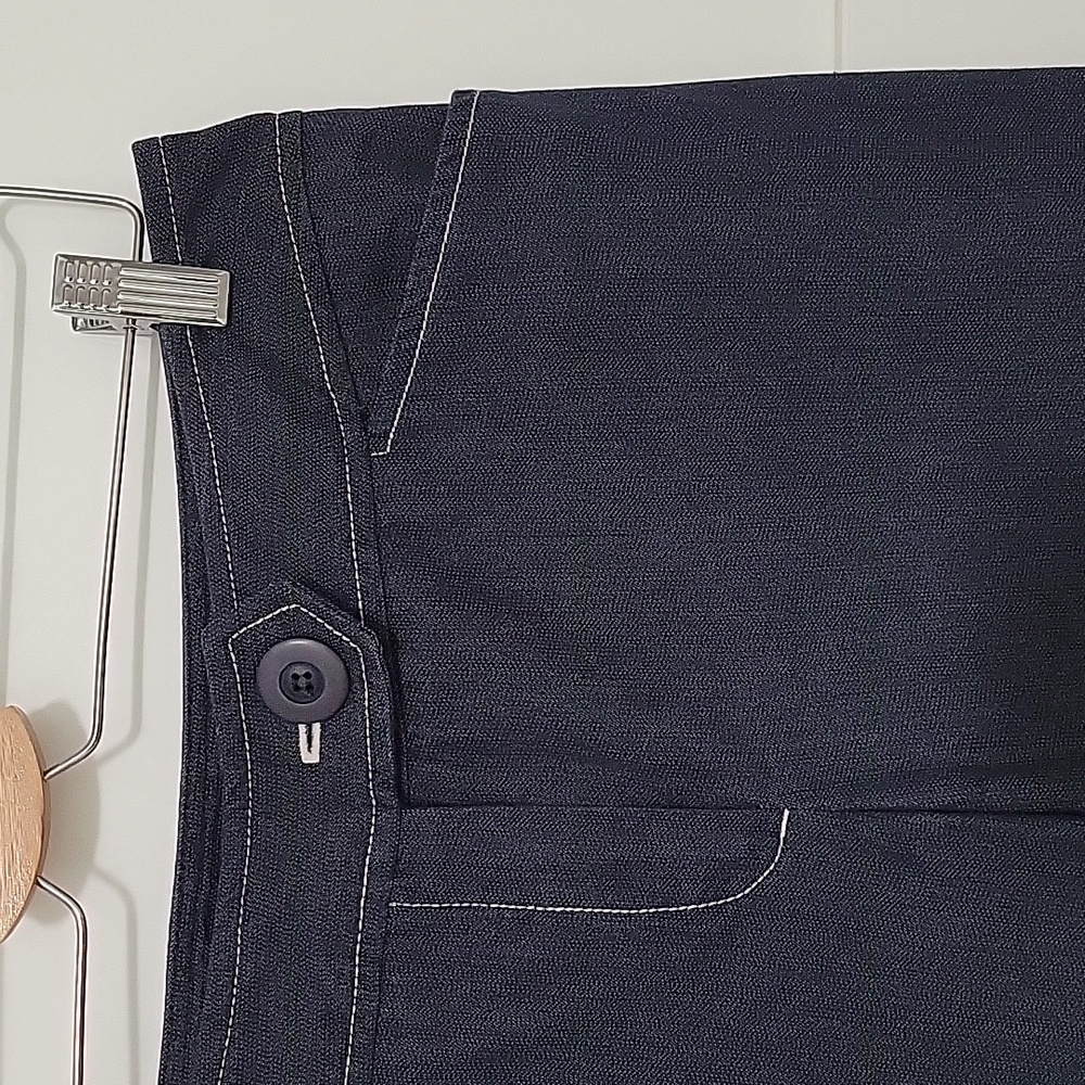 Size 8 lightweight jeans